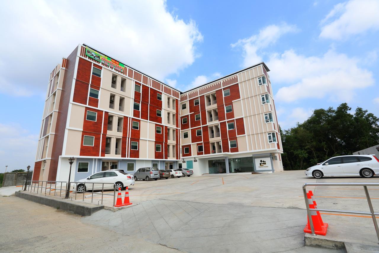 Triple Trees Hotel Pathum Thani Exterior photo